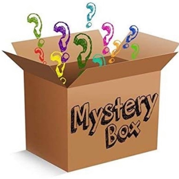 👔🩳🧦 Men’s Mystery Box! 👔🩳🧦 - Picture 2 of 2
